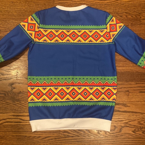 NWOT Tostitos sweatshirt - Picture 4 of 4